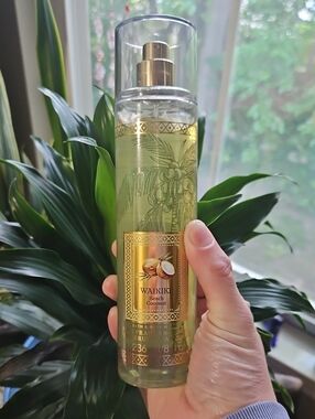 NWT Bath & Body Works Waikiki Beach Coconut